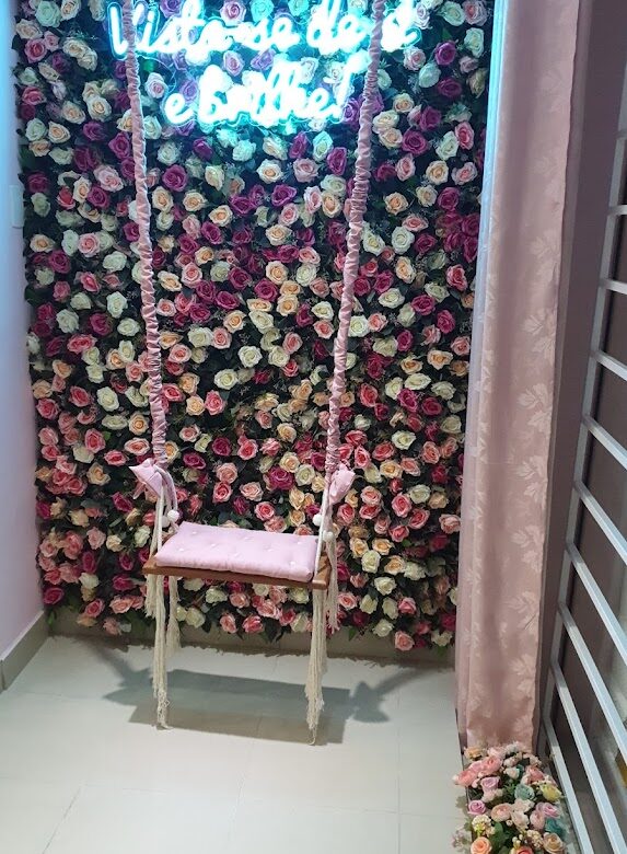 Um cantinho de flores para registrar o seu momento